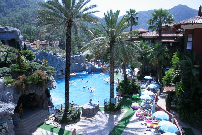 Grand Aquarium Apart Icmeler Exterior foto