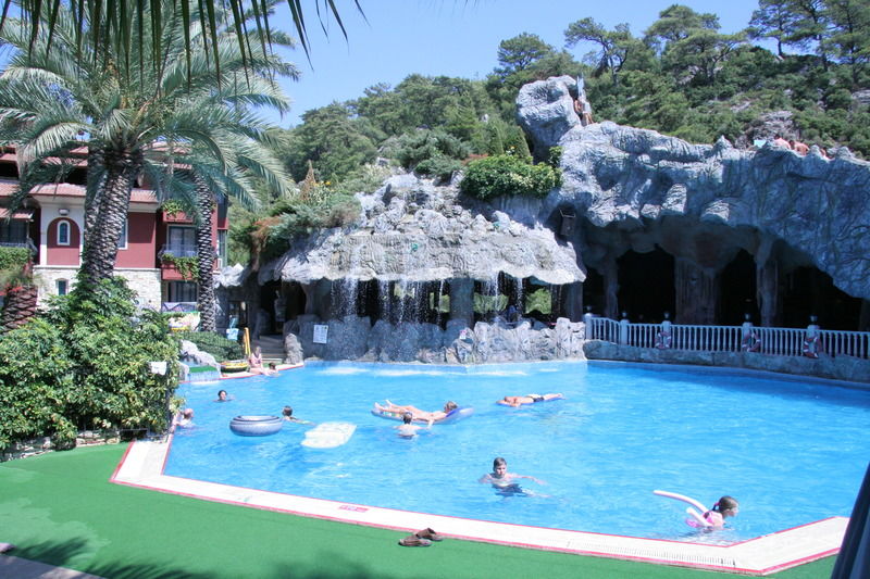 Grand Aquarium Apart Icmeler Exterior foto