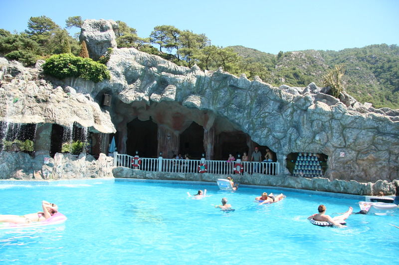 Grand Aquarium Apart Icmeler Exterior foto