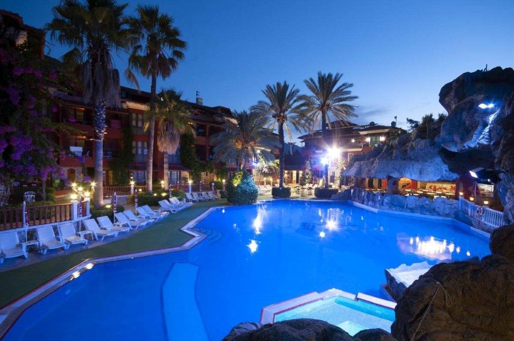 Grand Aquarium Apart Icmeler Exterior foto