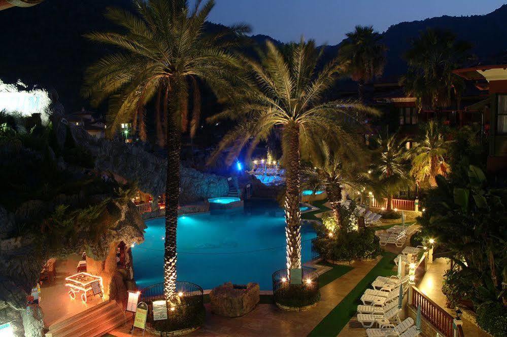 Grand Aquarium Apart Icmeler Exterior foto